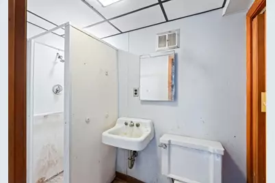 58 Oliver Street, Fitchburg, MA 01420 - Photo 32