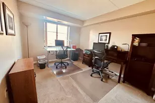 100 Ledgewood Dr, Stoneham, MA 02180 - Photo 10