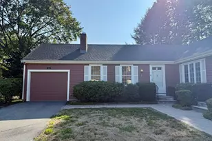 4 Lois Ln, Lexington, MA 02420 - Photo 2