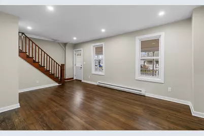 99 Tremont St, Taunton, MA 02780 - Photo 4