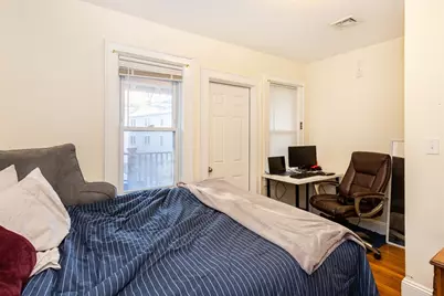186 Calumet St #186, Boston, MA 02120 - Photo 6