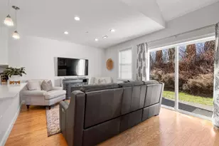 70 Endicott, Norwood, MA 02062 - Photo 18