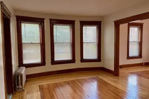 271-273 Pleasant St, Holyoke, MA 01040 - Photo 6