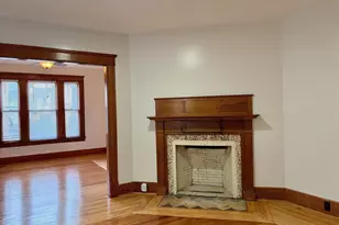 271-273 Pleasant St, Holyoke, MA 01040 - Photo 4