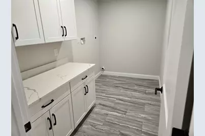 39 Tamarock Terrace, Stoneham, MA 02180 - Photo 8