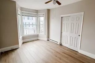 32 Wamesit St, Lowell, MA 01852 - Photo 2