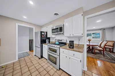 6 Woodward Rd, Framingham, MA 01701 - Photo 12