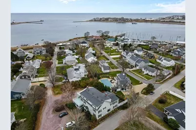 32 Barker Rd #3, Scituate, MA 02066 - Photo 2