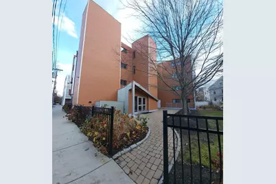 24 Bay State Road #11, Cambridge, MA 02138 - Photo 4