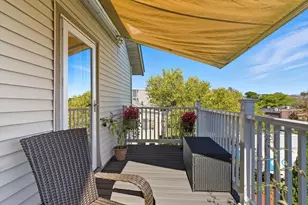 40 Cottage Park Rd, Winthrop, MA 02152 - Photo 10