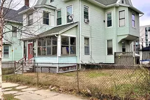 163 Marion St, Springfield, MA 01109 - Photo 1