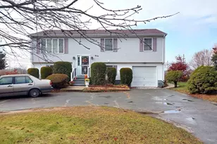 675 Lees River Ave, Somerset, MA 02725 - Photo 2