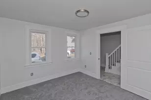 19 Church St, Agawam, MA 01001 - Photo 24