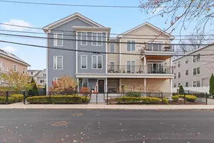 6 Ashland St, Boston, MA 02122 - Photo 4