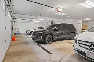 6 Ashland St, Boston, MA 02122 - Photo 24