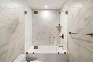 309 E St, Boston, MA 02127 - Photo 22