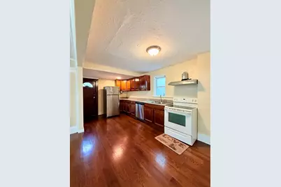 139 Endicott St, Worcester, MA 01610 - Photo 2