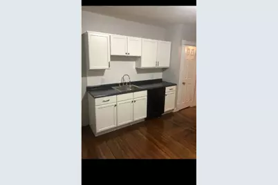 116 Middlesex #2, Springfield, MA 01109 - Photo 2