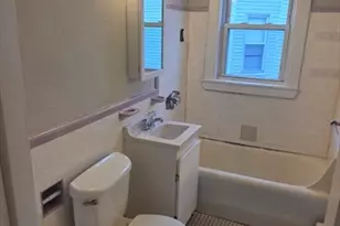 38 Estes St, Lynn, MA 01906 - Photo 4