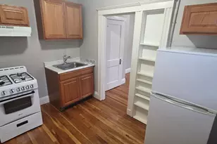 38 Estes St, Lynn, MA 01902 - Photo 4