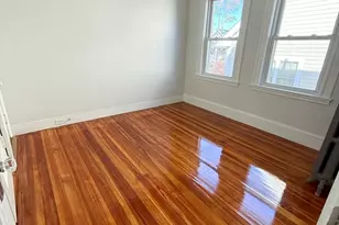 122 Florence St, Boston, MA 02131 - Photo 14