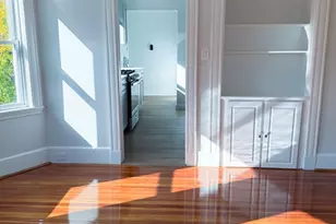 122 Florence St, Boston, MA 02131 - Photo 6