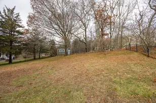 2 Skyline Dr, Franklin, MA 02038 - Photo 32