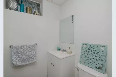 20 Reeves St, Fall River, MA 02721 - Photo 34