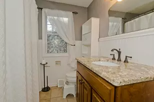 37 Middlebrook Dr, Springfield, MA 01129 - Photo 30