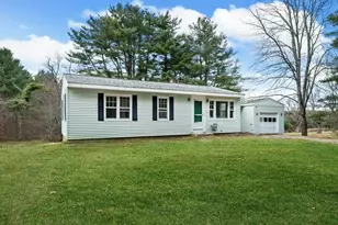 38 S Spencer Rd, Spencer, MA 01562 - Photo 2