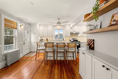 175 Lothrop St, Beverly, MA 01915 - Photo 12