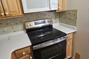 164 Galen St, Watertown, MA 02472 - Photo 8