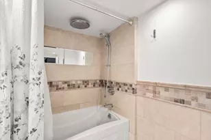 1003 Chestnut St, Newton, MA 02464 - Photo 8