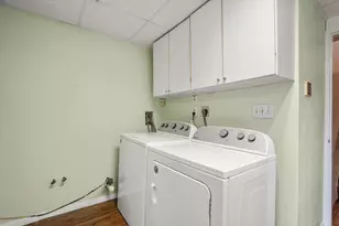 1003 Chestnut St, Newton, MA 02464 - Photo 16