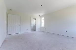 38 Hemlock St, Douglas, MA 01516 - Photo 18