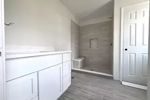 38 Hemlock St, Douglas, MA 01516 - Photo 16