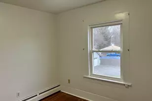 17 Lincoln St, Greenfield, MA 01301 - Photo 18