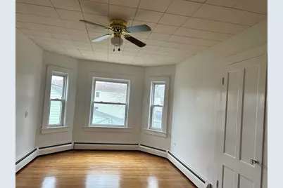 17 Lincoln St #2, Greenfield, MA 01301 - Photo 6