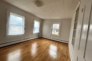 17 Lincoln St, Greenfield, MA 01301 - Photo 10