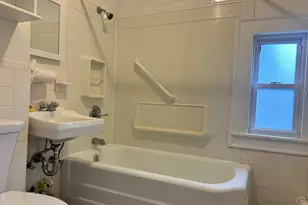 17 Lincoln St, Greenfield, MA 01301 - Photo 20