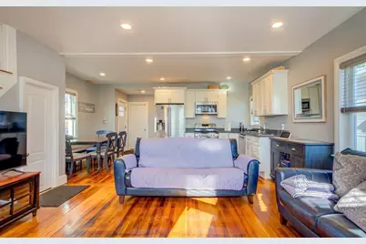 24 E Ashland St, Brockton, MA 02301 - Photo 10