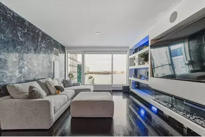 150 Seaport Blvd #17C, Boston, MA 02210 - Photo 8