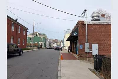 92 Pleasant St. #A, Newburyport, MA 01950 - Photo 4