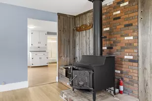 22 Old Turnpike Rd, Northfield, MA 01360 - Photo 12