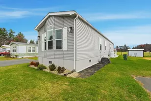 7 1st Ave, Westfield, MA 01085 - Photo 4