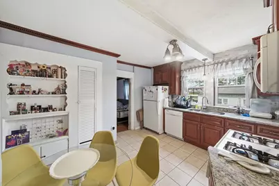 37 Albion St, Methuen, MA 01844 - Photo 6