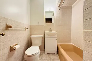 35 Kingston St, Somerville, MA 02144 - Photo 8