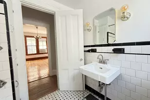 35 Kingston St, Somerville, MA 02144 - Photo 10