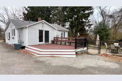 415 Pearl St, Stoughton, MA 02072 - Photo 2