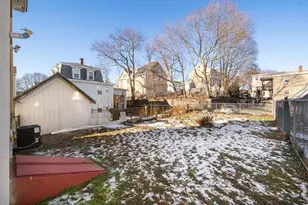 15 Varney, Lowell, MA 01854 - Photo 30